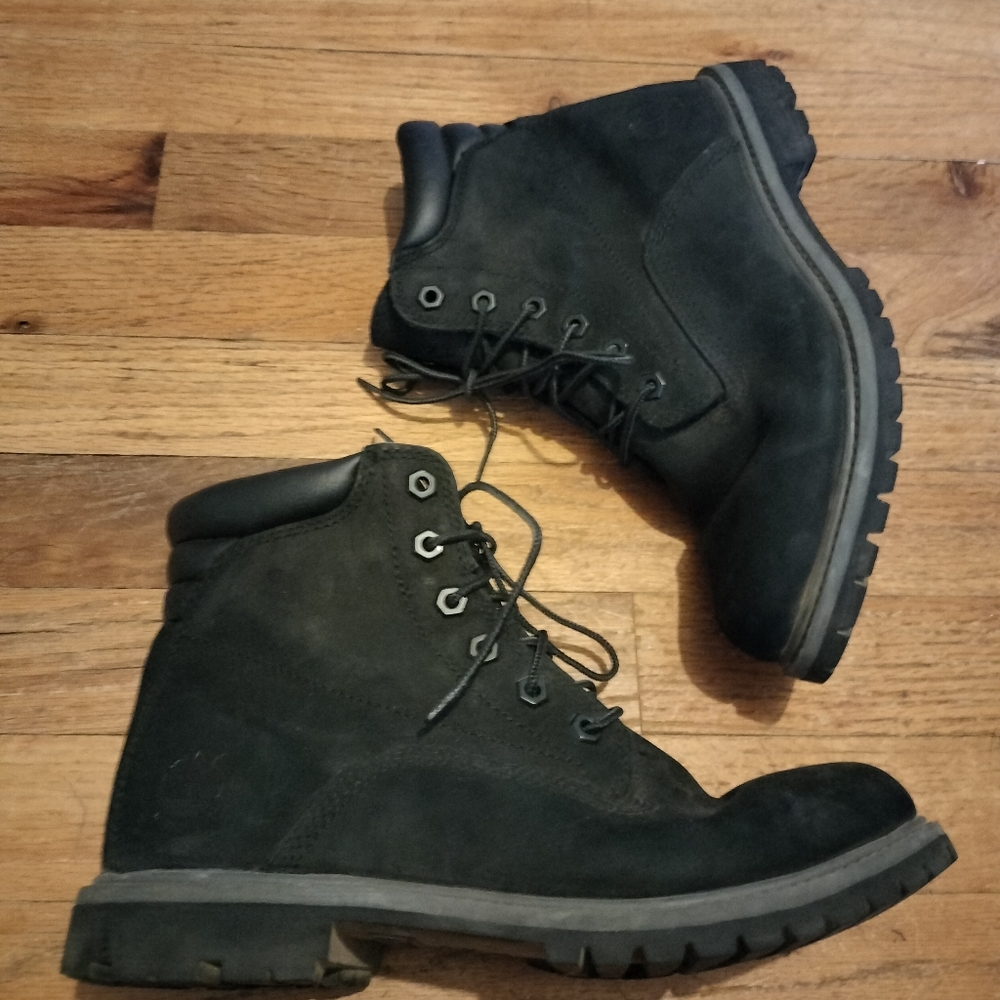 Black suede boots by timberland